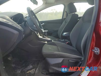Zdjęcie 7 z 11 samochodu: 2013 FORD FOCUS SE VIN:1FADP3F24DL187244 - miniatura