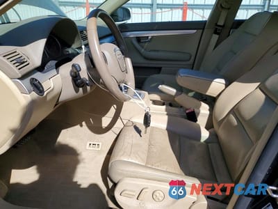 Zdjęcie 7 z 12 samochodu: 2008 AUDI A4 2.0T VIN:WAUAF78E18A003794 - miniatura