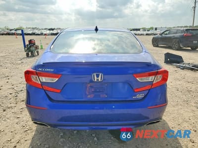 Zdjęcie 6 z 13 samochodu: 2018 HONDA ACCORD SPORT VIN:1HGCV2F32JA008383 - miniatura
