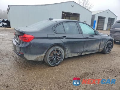 Trzecie zdjęcie samochodu z tyłu: 2017 BMW 330 XI VIN:WBA8D9C31HA005681 - miniatura