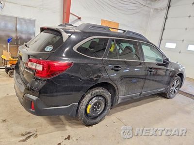Trzecie zdjęcie samochodu z tyłu: 2019 SUBARU OUTBACK 2.5I LIMITED VIN:4S4BSANCXK3235384 - miniatura