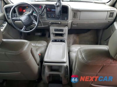 Zdjęcie 8 z 11 samochodu: 2001 GMC NEW SIERRA C1500 VIN:2GTEC19T011214427 - miniatura