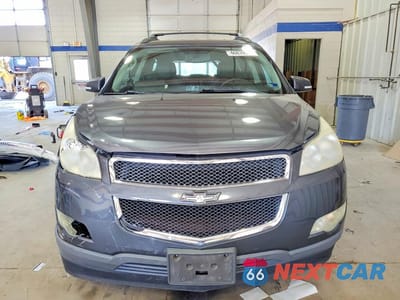 Piąte zdjęcie samochodu w środku: 2012 CHEVROLET TRAVERSE LT VIN:1GNKRJED0CJ330453 - miniatura
