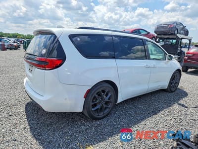 Trzecie zdjęcie samochodu z tyłu: 2021 CHRYSLER PACIFICA TOURING L VIN:2C4RC1BG3MR555860 - miniatura