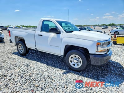 Czwarte zdjęcie samochodu z boku: 2017 CHEVROLET SILVERADO C1500 VIN:1GCNCNEH0HZ211313 - miniatura