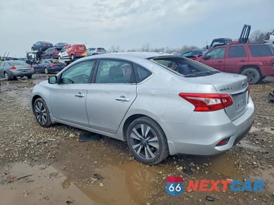 Drugie zdjęcie samochodu z przodu: 2019 NISSAN SENTRA SV VIN:3N1AB7AP6KY446166 - miniatura