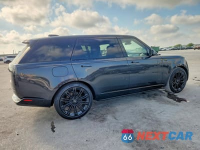 Trzecie zdjęcie samochodu z tyłu: 2025 LAND ROVER RANGE ROVER SE VIN:SALKPBFU2SA340850 - miniatura