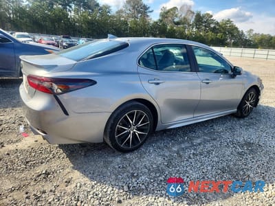 Trzecie zdjęcie samochodu z tyłu: 2024 TOYOTA CAMRY SE VIN:4T1G11AK7RU215930 - miniatura