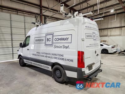 Drugie zdjęcie samochodu z przodu: 2024 MERCEDES BENZ SPRINTER 2500 UTILITY / SERVICE VAN VIN:W1Y4NBHY2RT167671 - miniatura