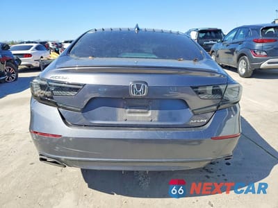 Zdjęcie 6 z 12 samochodu: 2018 HONDA ACCORD SPORT VIN:1HGCV1F35JA163200 - miniatura