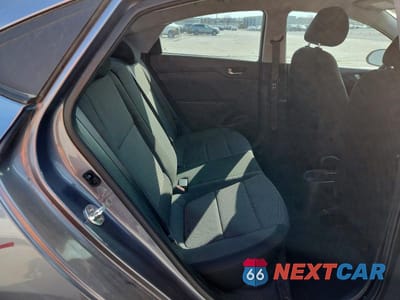 Zdjęcie 10 z 11 samochodu: 2020 HYUNDAI ACCENT SE VIN:3KPC24A67LE121542 - miniatura