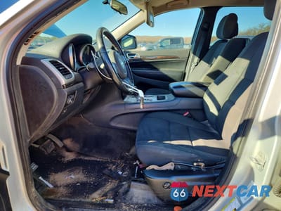 Zdjęcie 7 z 13 samochodu: 2012 JEEP GRAND CHEROKEE VIN:1C4RJFAG2CC263645 - miniatura