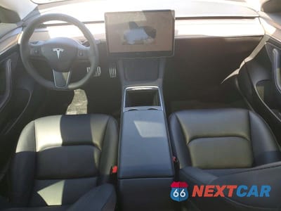 Zdjęcie 8 z 14 samochodu: 2023 TESLA MODEL 3 VIN:5YJ3E1ECXPF586063 - miniatura