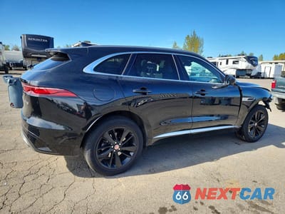 Trzecie zdjęcie samochodu z tyłu: 2023 JAGUAR F-PACE R-DYNAMIC S VIN:SADCT2FU2PA715848 - miniatura