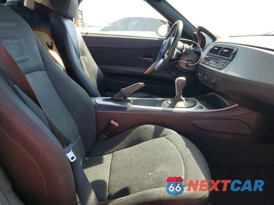 Zdjęcie 10 z 11 samochodu: 2008 BMW Z4 3.0 VIN:4USBU33518LW74572 - miniatura