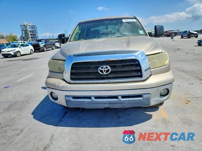 Piąte zdjęcie samochodu w środku: 2008 TOYOTA TUNDRA SR5 VIN:5TFEV54118X046169 - miniatura