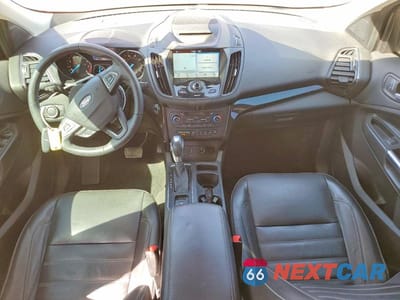 Zdjęcie 8 z 12 samochodu: 2018 FORD ESCAPE TITANIUM VIN:1FMCU0J90JUD22173 - miniatura