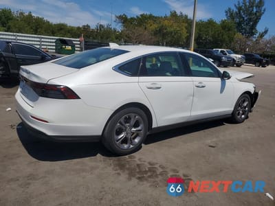 Trzecie zdjęcie samochodu z tyłu: 2024 HONDA ACCORD EX VIN:1HGCY1F3XRA029737 - miniatura