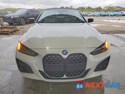 Piąte zdjęcie samochodu w środku: 2024 BMW 430I VIN:WBA23AT04RCP19200 - miniatura