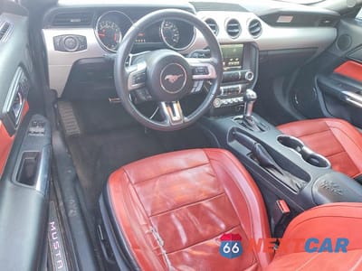 Zdjęcie 8 z 12 samochodu: 2015 FORD MUSTANG VIN:1FA6P8TH8F5299664 - miniatura