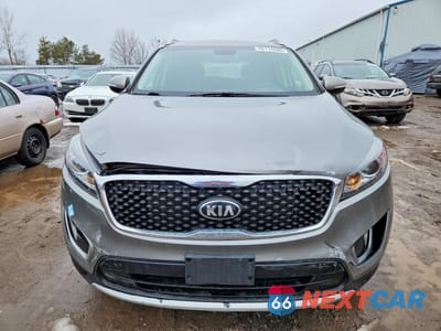 Piąte zdjęcie samochodu w środku: 2017 KIA SORENTO EX V6 VIN:5XYPHDA51HG238566 - miniatura