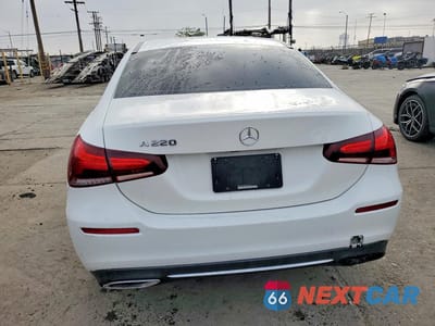 Zdjęcie 6 z 11 samochodu: 2019 MERCEDES-BENZ A 220 VIN:WDD3G4EB8KW028600 - miniatura