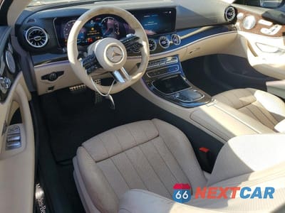 Zdjęcie 8 z 11 samochodu: 2021 MERCEDES-BENZ E 450 VIN:W1K1J5JB4MF155996 - miniatura