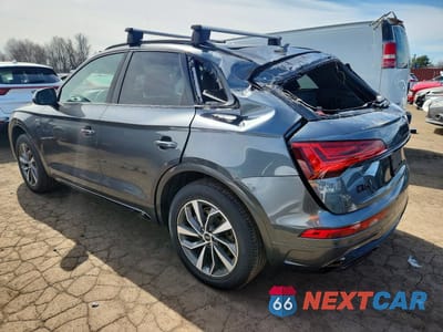 Drugie zdjęcie samochodu z przodu: 2024 AUDI Q5 PREMIUM 45 VIN:WA1GAAFY2R2125012 - miniatura