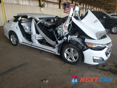 Czwarte zdjęcie samochodu z boku: 2025 CHEVROLET MALIBU LS VIN:1G1ZC5ST2SF106963 - miniatura