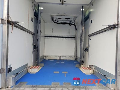 Zdjęcie 10 z 13 samochodu: 2020 FORD TRANSIT DELIVERY TRUCK VIN:1FDBW5Z82LKB40259 - miniatura
