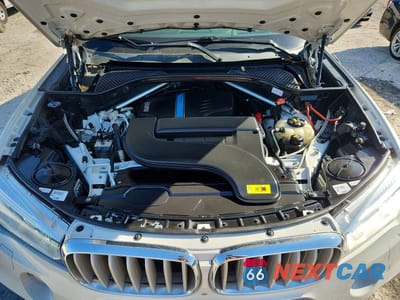 Zdjęcie 11 z 12 samochodu: 2016 BMW X5 XDR40E VIN:5UXKT0C54G0S77959 - miniatura