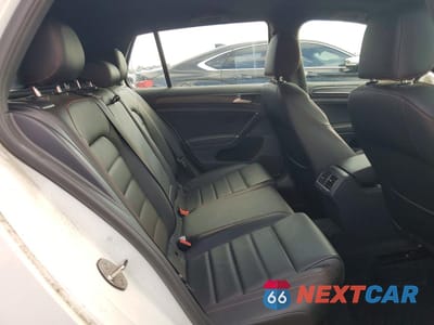 Zdjęcie 10 z 12 samochodu: 2019 VOLKSWAGEN GTI S VIN:3VW6T7AU6KM038468 - miniatura