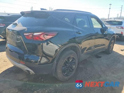 Trzecie zdjęcie samochodu z tyłu: 2020 CHEVROLET BLAZER 2LT VIN:3GNKBHRS2LS539388 - miniatura