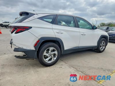 Trzecie zdjęcie samochodu z tyłu: 2023 HYUNDAI TUCSON SE VIN:5NMJA3AE4PH277905 - miniatura