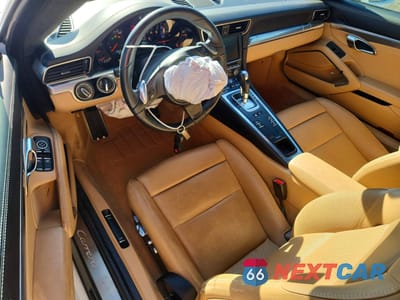 Zdjęcie 8 z 13 samochodu: 2015 PORSCHE 911 CARRERA VIN:WP0AA2A90FS106326 - miniatura