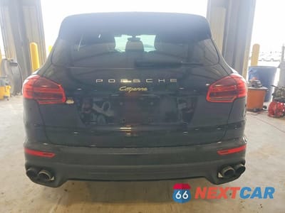 Zdjęcie 6 z 12 samochodu: 2015 PORSCHE CAYENNE SE HYBRID VIN:WP1AE2A21FLA51479 - miniatura