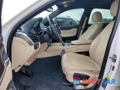 Zdjęcie 7 z 12 samochodu: 2019 BMW X6 SDRIVE35I VIN:5UXKU0C52K0S97665 - miniatura