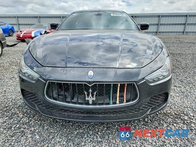 Piąte zdjęcie samochodu w środku: 2016 MASERATI GHIBLI S VIN:ZAM57RTA1G1188344 - miniatura