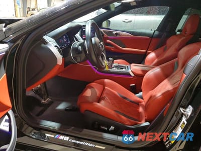 Zdjęcie 7 z 13 samochodu: 2023 BMW M8 VIN:WBSGV0C01PCK32961 - miniatura