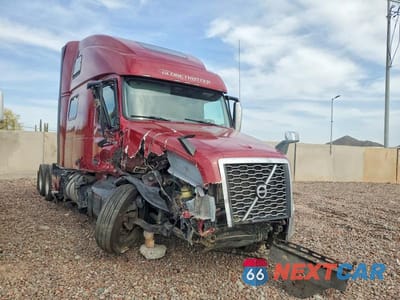 2024 VOLVO VNL SEMI TRUCK 4V4NC9EJ3RN643174 - główne zdjęcie licytacji z USA - miniatura