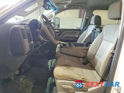 Zdjęcie 7 z 11 samochodu: 2017 CHEVROLET SILVERADO C2500 HEAVY DUTY VIN:1GC1CUEY1HF247327 - miniatura