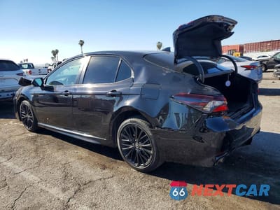 Drugie zdjęcie samochodu z przodu: 2022 TOYOTA CAMRY HYBRID SE NIGHTSHADE VIN:4T1G31AK3NU035140 - miniatura