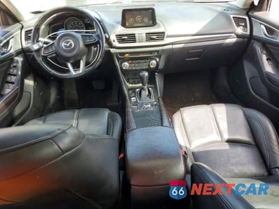 Zdjęcie 8 z 12 samochodu: 2018 MAZDA 3 TOURING VIN:3MZBN1L31JM240093 - miniatura