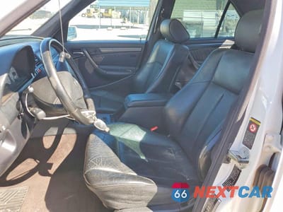 Zdjęcie 7 z 11 samochodu: 2000 MERCEDES-BENZ C 280 VIN:WDBHA29G2YA835291 - miniatura