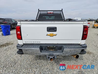 Zdjęcie 6 z 12 samochodu: 2015 CHEVROLET SILVERADO K2500 HEAVY DUTY VIN:1GC1KUE8XFF150742 - miniatura