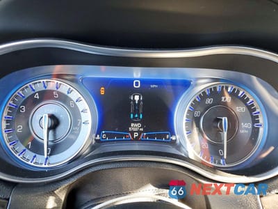 Zdjęcie 9 z 12 samochodu: 2022 CHRYSLER 300 TOURING L VIN:2C3CCASG5NH236932 - miniatura