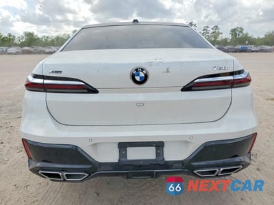 Zdjęcie 6 z 13 samochodu: 2023 BMW 760 XI VIN:WBA33EJ09PCM55158 - miniatura