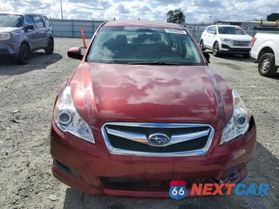Piąte zdjęcie samochodu w środku: 2011 SUBARU LEGACY 2.5I PREMIUM VIN:4S3BMBC65B3260419 - miniatura