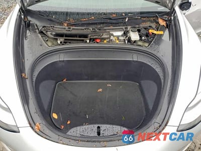 Zdjęcie 11 z 11 samochodu: 2018 TESLA MODEL 3 VIN:5YJ3E1EB1JF104465 - miniatura