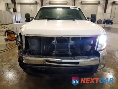 Piąte zdjęcie samochodu w środku: 2010 CHEVROLET SILVERADO K2500 HEAVY DUTY LT VIN:1GC4KXBG8AF148054 - miniatura